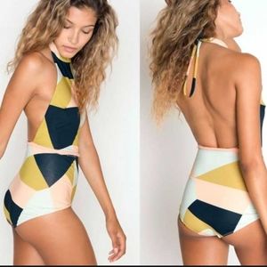 NWOT Seea Karina One Sanji